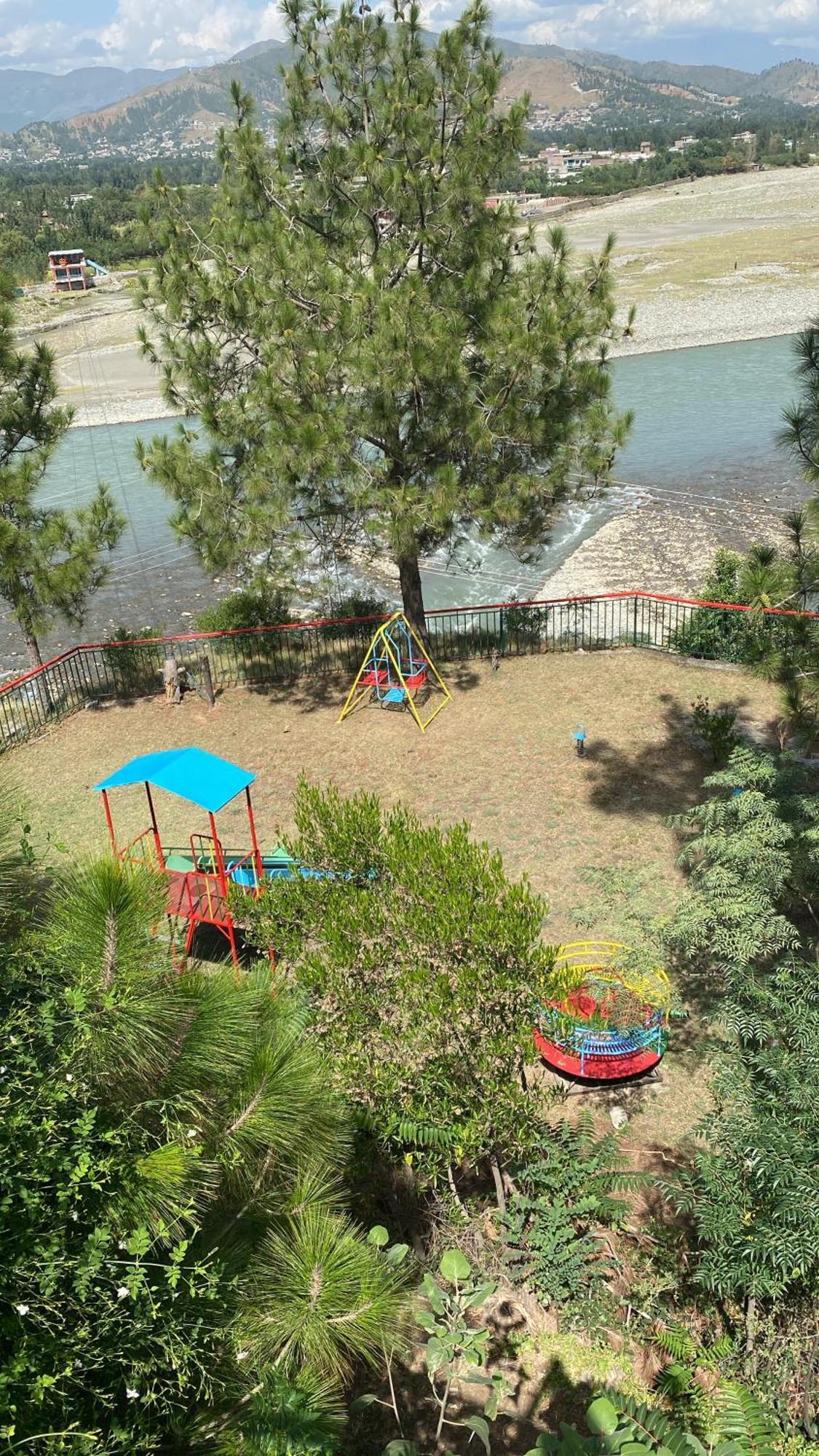 Rock City Resort Mingora ภายนอก รูปภาพ